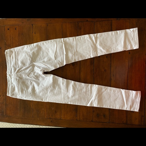 Mid-Rise Ripped White Skinny Jeans - Picture 4 of 5